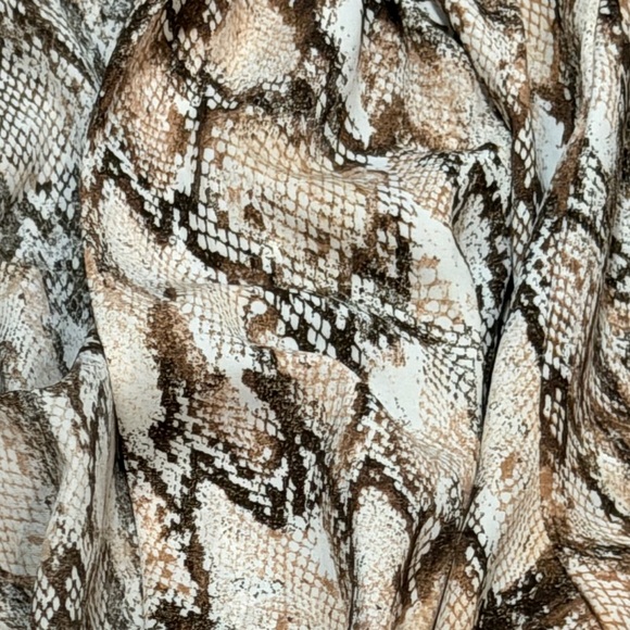 Stylish Snake Print Jumpsuit - Picture 7 of 7